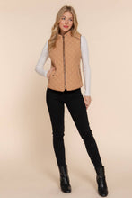Load image into Gallery viewer, Active Basic | Active USA - Suede Piping Detail Rib Quilted Padding Vest:/// OLV-olive oil / S