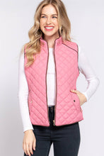 Load image into Gallery viewer, 42POPS - ',,,....SLIM FIT SUEDE PIPING QUILTED PADDING VEST: RED-red-185553 / M