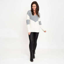 Load image into Gallery viewer, Elsie &amp; Zoey - Lacen Color Block Sweater: Latte / 2XL ///