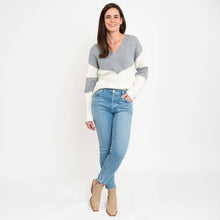 Load image into Gallery viewer, Elsie &amp; Zoey - Lacen Color Block Sweater: Latte / 2XL ///