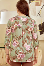 Load image into Gallery viewer, Dear Scarlett - Floral Print 3/4 Sleeve Wrinkle Free LIZZY Top LIZZY- A30: LAVENDER/ / S ///