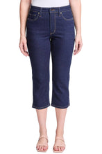 Load image into Gallery viewer, RFM - Essential High Rise Capri: Dark Rinse / 15/32