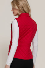 Load image into Gallery viewer, Active Basic | Active USA - Suede Piping Detail Rib Quilted Padding Vest:/// OLV-olive oil / S