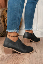 Load image into Gallery viewer, 1 the Woman - Tulip Opening Suede Ankle Boots: Coffee / (US 9.5)41 ///