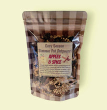 Load image into Gallery viewer, Shoots, Roots &amp; Leather Boots - Potpourri Simmer Pot- Apples &amp; Spice **NEW**///