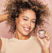 Load image into Gallery viewer, KITSCH - Volumizing Rice Protein Dry Shampoo ///