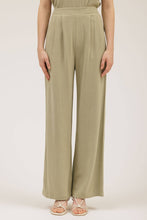 Load image into Gallery viewer, Blu Pepper - HIGH WAIST WIDE LEG PLEATED LINEN PANTS: LIGHT OLIVE