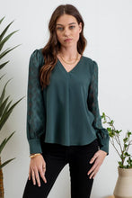 Load image into Gallery viewer, Blu Pepper - V NECK BACK BUTTONED SHEER PLAID LONG SLEEVE BLOUS: HUNTER GREEN///