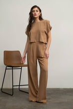 Load image into Gallery viewer, Blu Pepper - HIGH WAIST WIDE LEG PLEATED LINEN PANTS: LIGHT OLIVE