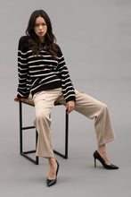 Load image into Gallery viewer, Blu Pepper - DROP SHOULDER STRIPED KNIT SWEATER: BLACK ///