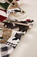 Load image into Gallery viewer, Duke Imports - "Country Lodge Patchwork" Footed Flannel Throw 50"x70" ///