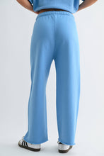 Load image into Gallery viewer, Mono B - Malibu Wide-Leg Fleece Pants: ELDERGREEN / S:M:L (2:2:2)