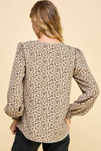 Load image into Gallery viewer, Les Amis - Floral Printed Top with Smocked Sleeves Detail: Rust / L///