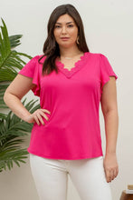 Load image into Gallery viewer, Blu Pepper - PLUS V NECK LACE TRIM RIB KNIT TOP: ROYAL BLUE ///