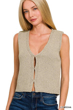 Load image into Gallery viewer, 42POPS - ..0810 Hook &amp; Eye Sweater Vest SI-26656: OFF WHITE-171176 / S