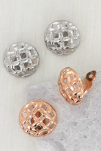 Load image into Gallery viewer, SP Sophia Collection - Antique Woven Basket Button Stud Clip On Earrings: Silver ///