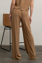 Load image into Gallery viewer, Blu Pepper - HIGH WAIST WIDE LEG PLEATED LINEN PANTS: LIGHT OLIVE