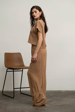 Load image into Gallery viewer, Blu Pepper - HIGH WAIST WIDE LEG PLEATED LINEN PANTS: LIGHT OLIVE