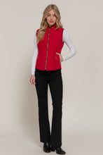 Load image into Gallery viewer, Active Basic | Active USA - Suede Piping Detail Rib Quilted Padding Vest:/// OLV-olive oil / S