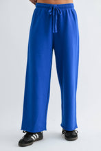 Load image into Gallery viewer, Mono B - Malibu Wide-Leg Fleece Pants: ELDERGREEN / S:M:L (2:2:2)