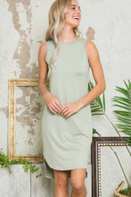 Load image into Gallery viewer, Burgundy Apparel - SLEEVELESS HI-LOW DRESS: BLACK / L ///