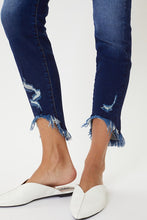 Load image into Gallery viewer, Distressed Kancan Jeans kc8395D ***