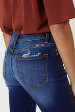 Load image into Gallery viewer, Distressed Kancan Jeans kc8395D ***